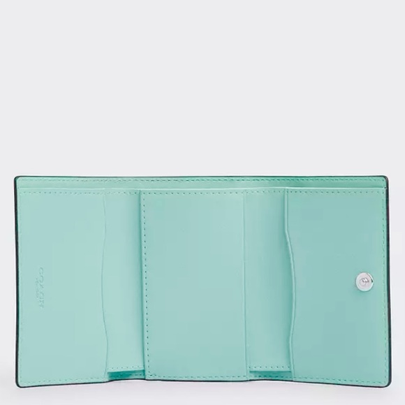 ‼️SOLD‼️COACH mini wallet - Picture 3 of 7
